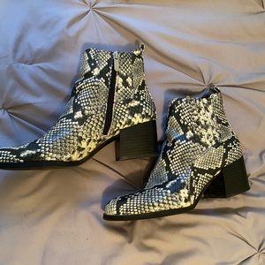 Circus by Sam Edelman Snakeskin Print Booties